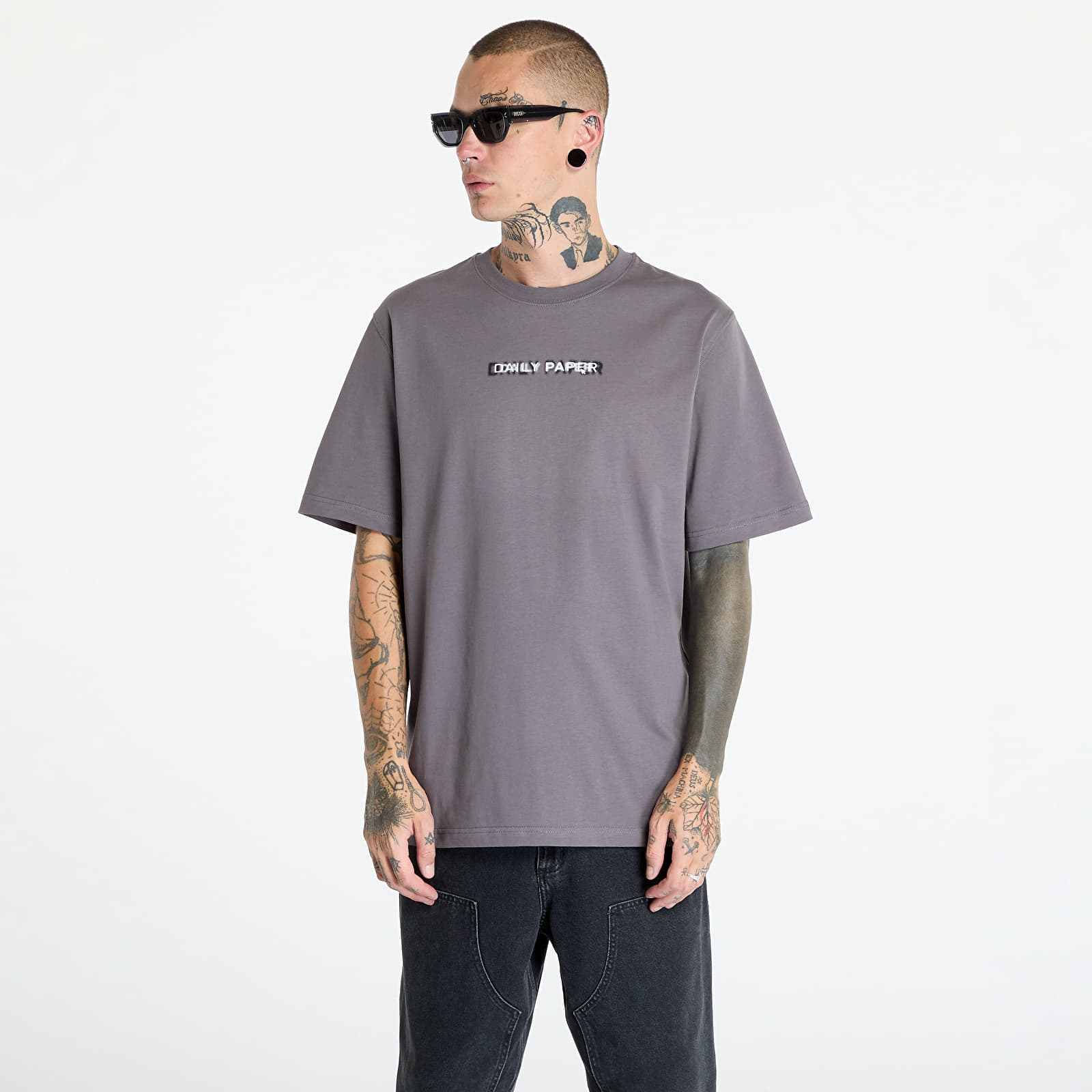 Men's T-shirts Daily Paper Click Boxy Ss T Shirt Rabbit Grey