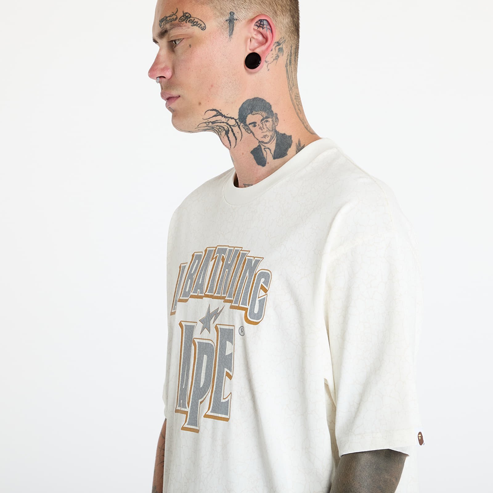 T-Shirts A BATHING APE Crack Print Pattern Logo Relaxed Fit Tee White