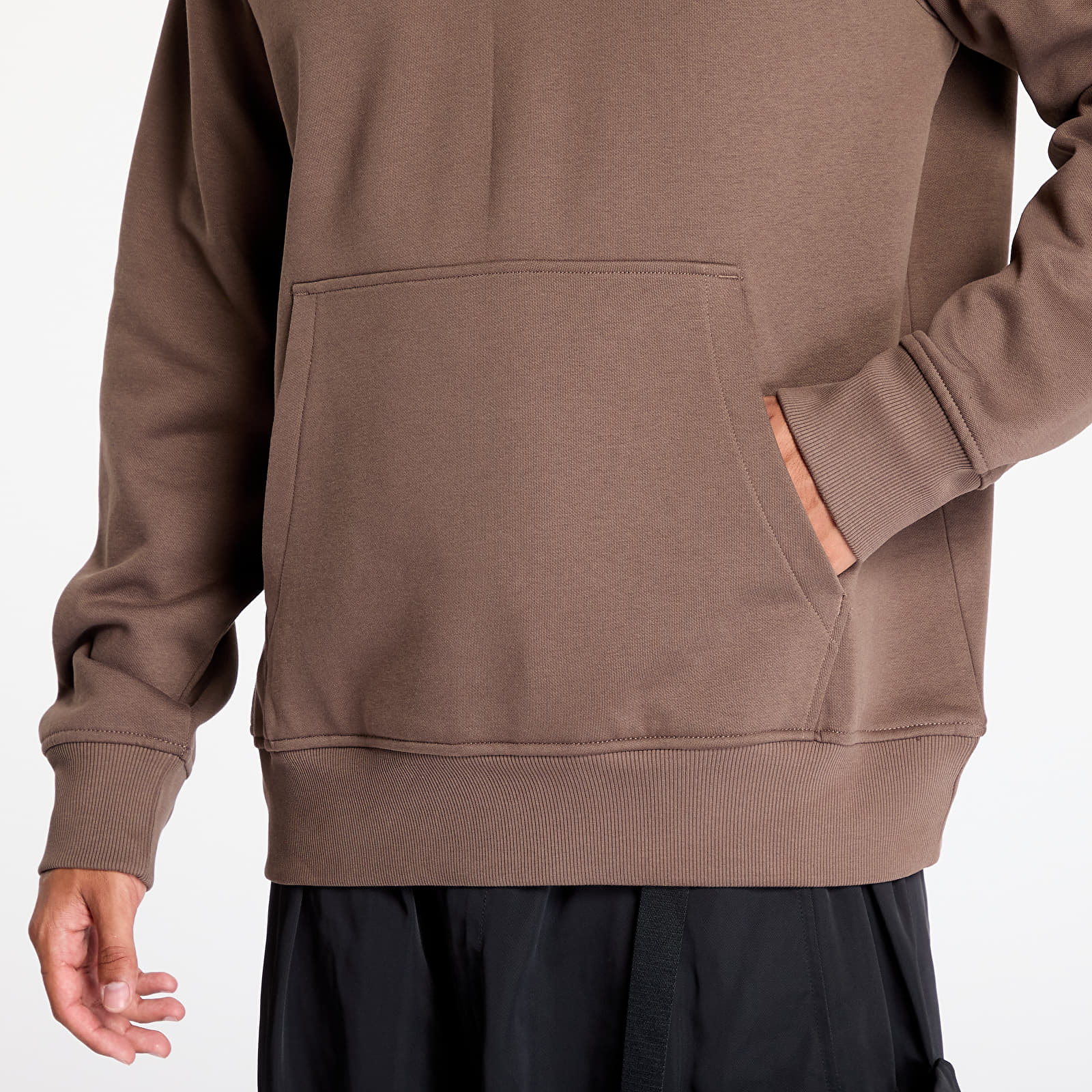 Hettegensere og sweatshirts The North Face M Raglan Redbox Hoodie Smokey Brown