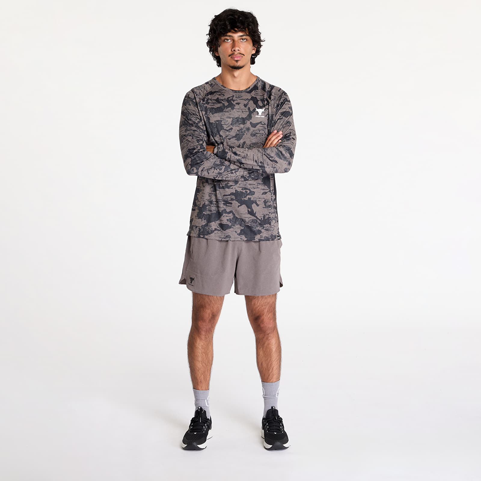 Pólók Under Armour Project Rock IsoChill Long Sleeve T-Shirt Fresh Clay/ White