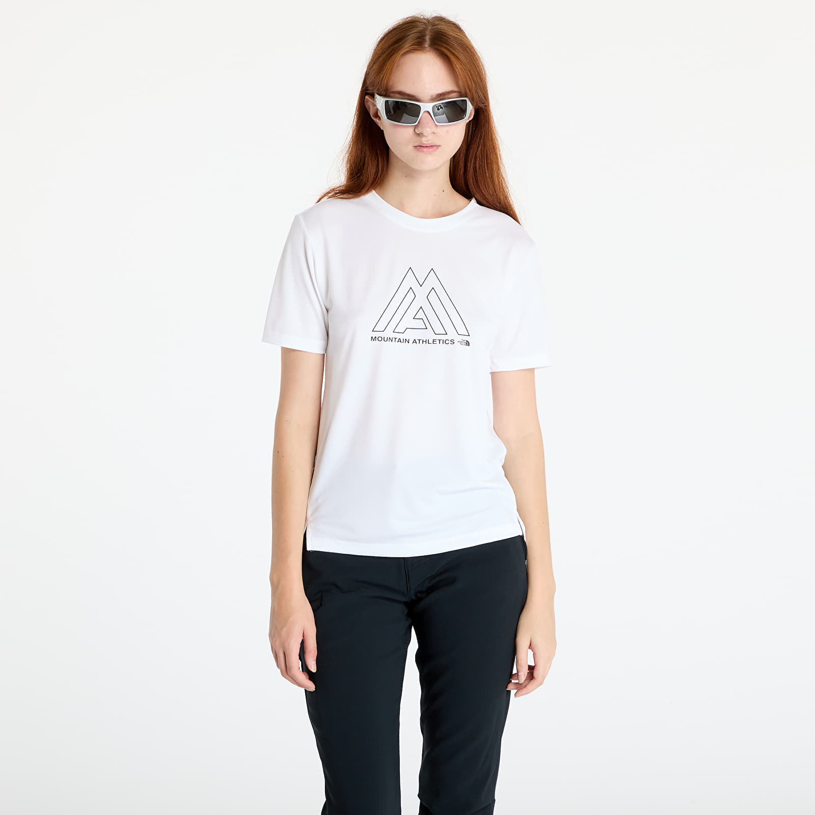 Damen T-Shirts  The North Face Mountain Athletics Short Sleeve Tee TNF White