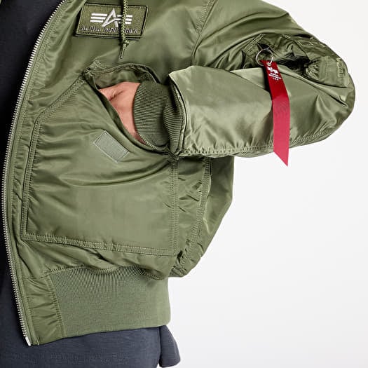 Men s jackets Alpha Industries 45P Hooded Sage Green Footshop