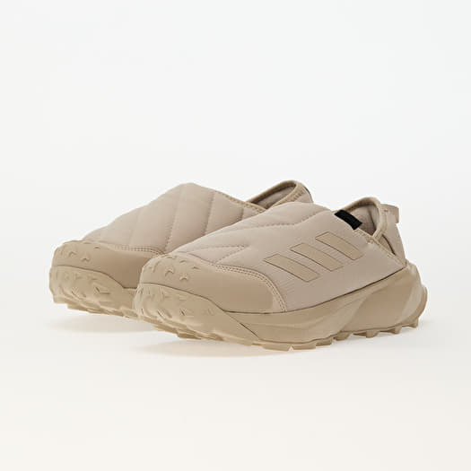 Slip ons adidas deals