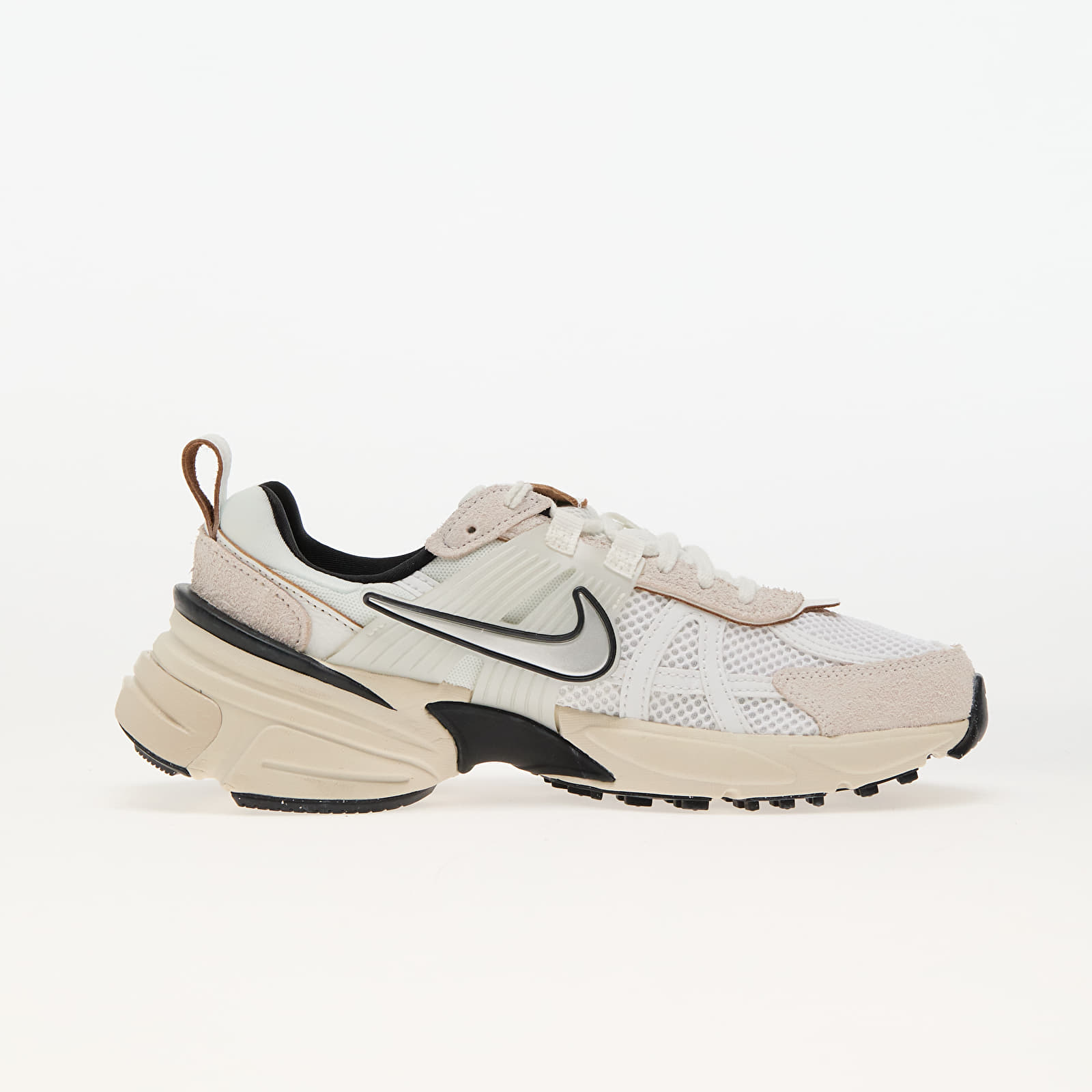 Frauen Nike W V2K Run Summit White/ Chrome-White-Lt Orewood Brn