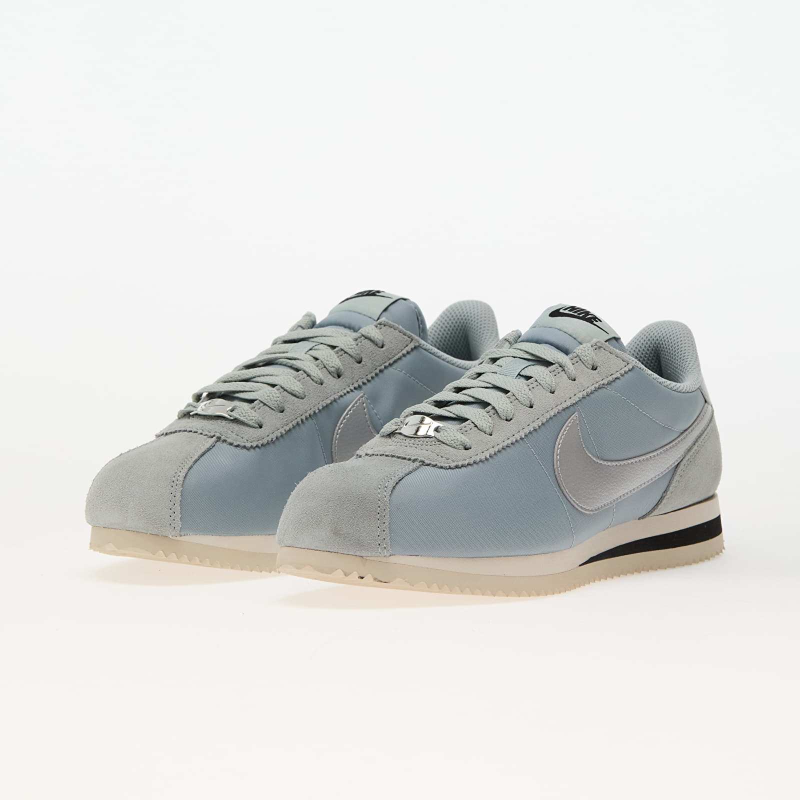 Női cipők Nike W Cortez Txt Light Pumice/ Metallic Silver