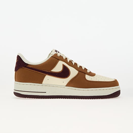 Scarpe uomo Nike Air Force 1 07 Lv8 Lt British Tan Burgundy Crush Footshop