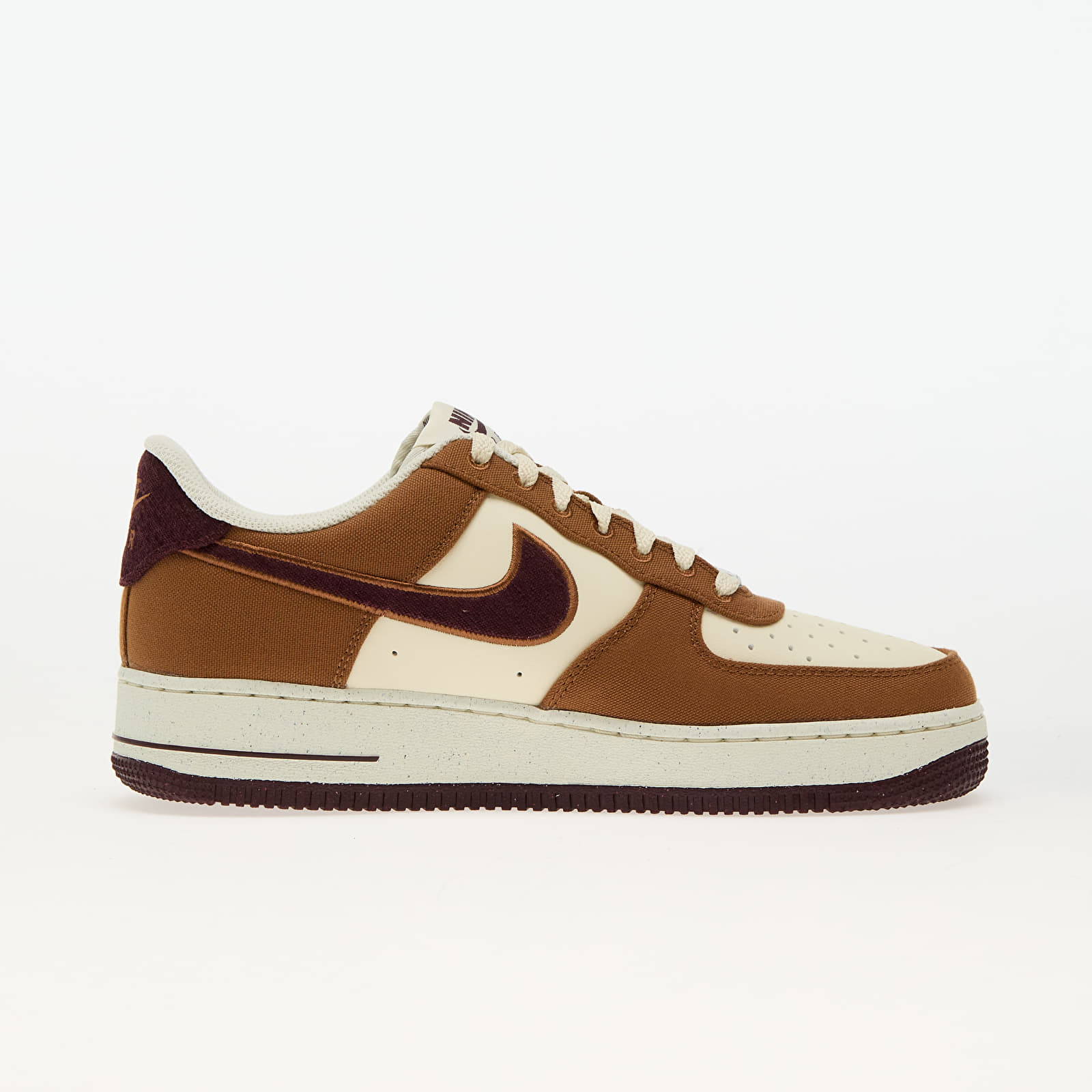 Herresko Nike Air Force 1 '07 Lv8 Lt British Tan/ Burgundy Crush