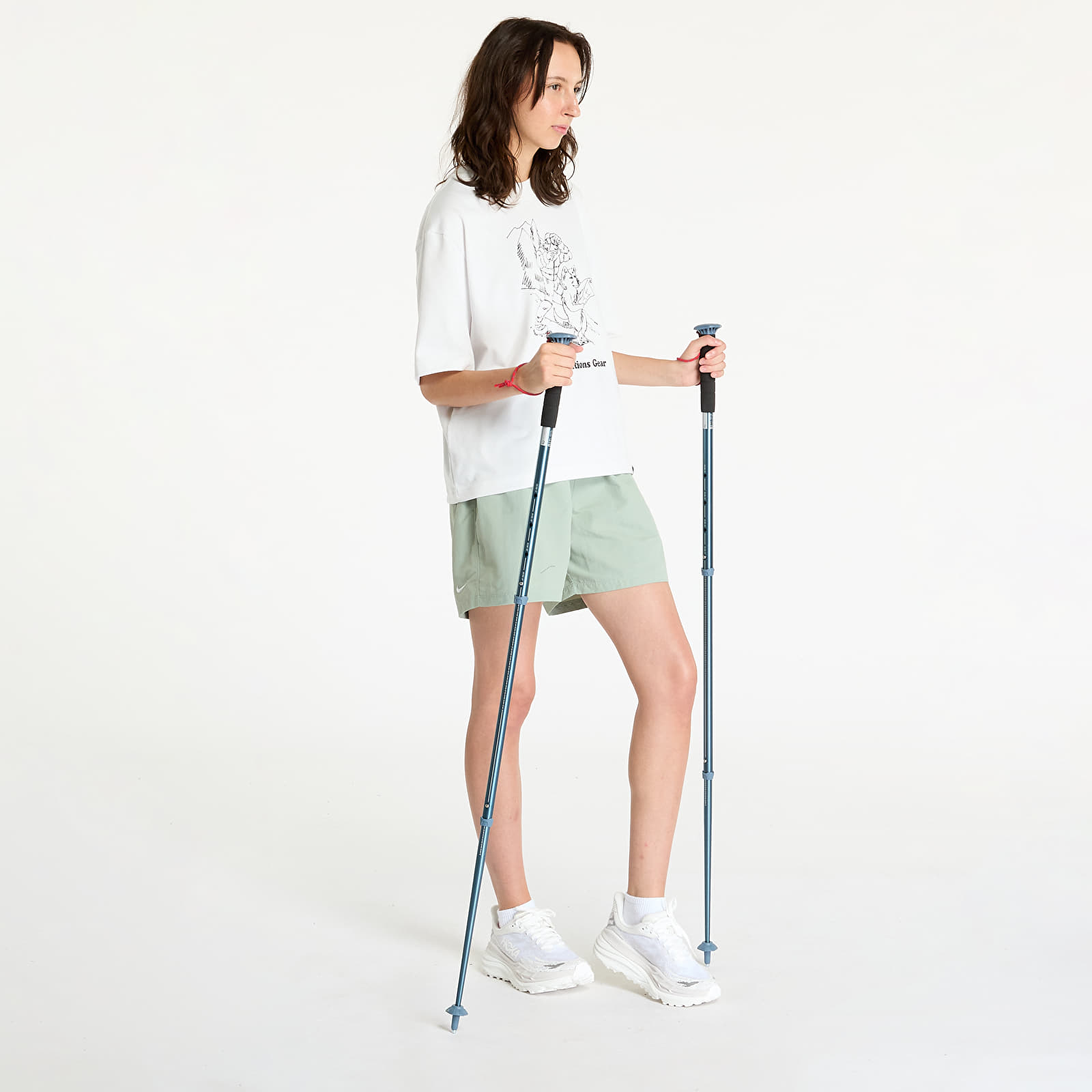 Damen T-Shirts  Nike ACG Women's Loose Graphic T-Shirt Summit White