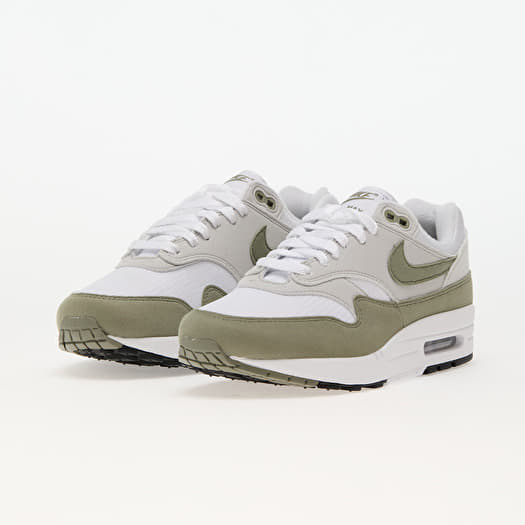 Nike air max new ones shop