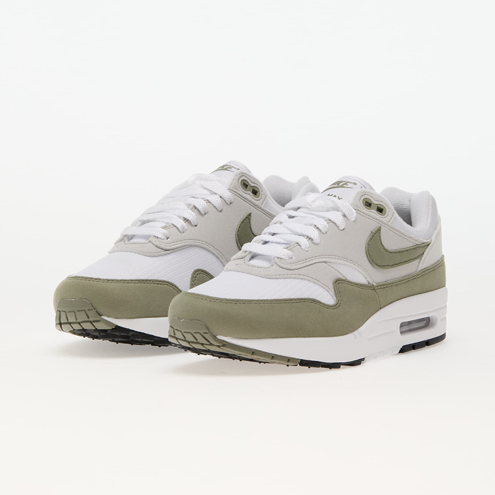 Scarpe donna Nike W Air Max 1 White/ Light Army-Neutral Grey-Black