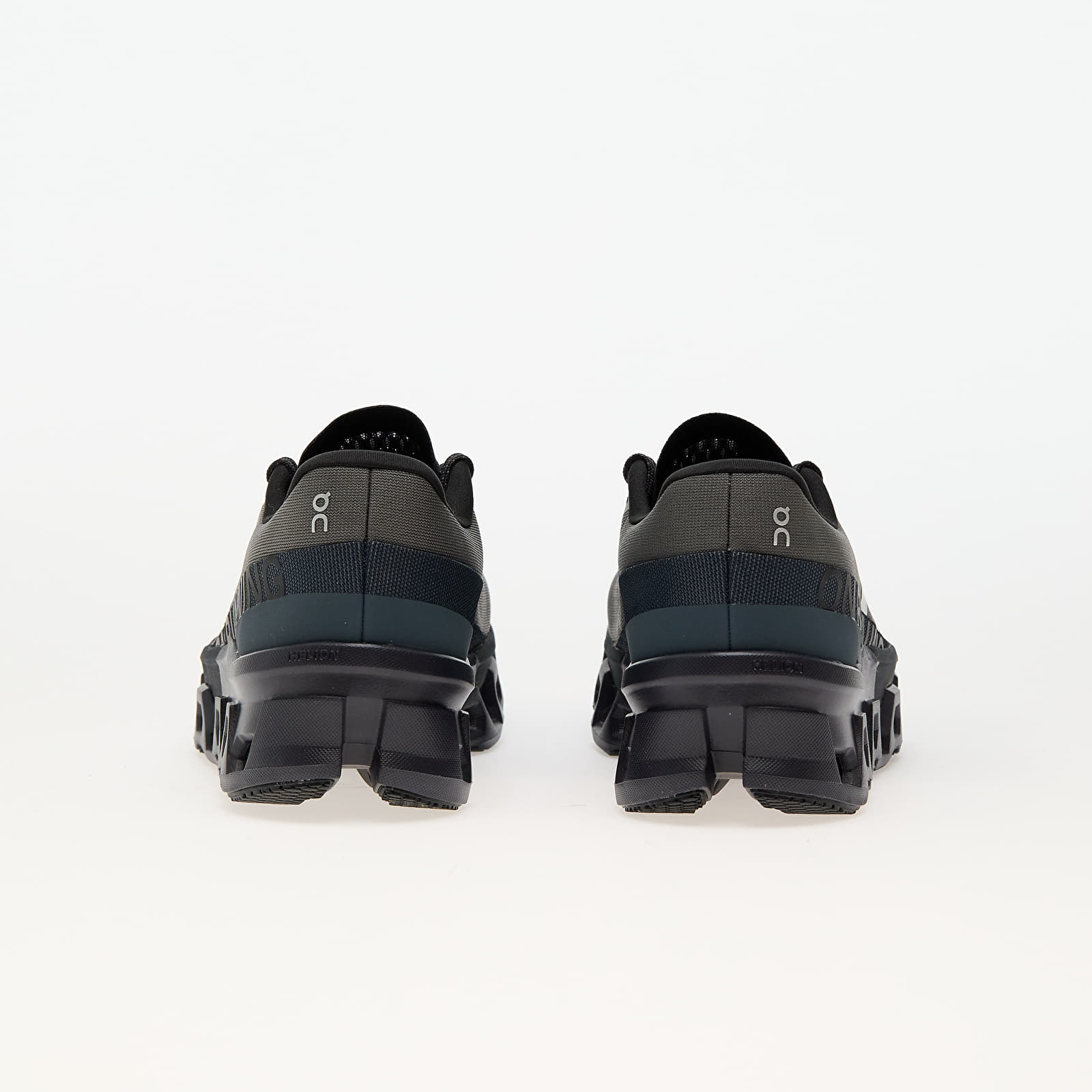 Men's shoes On M Cloudmonster 2 Asphalt/ Iron