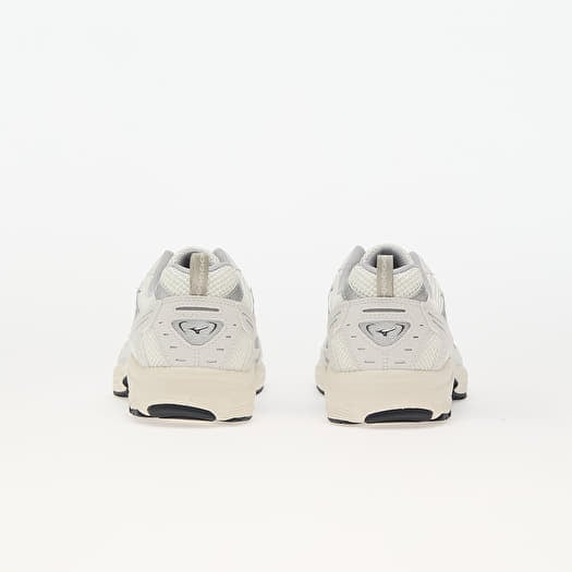 ★MIZUNO★MXR  White Harbor Mist Silver★大人気★ Mizuno Unisex MXR Retro Snow White Harbor Mist Silver '24