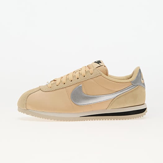 Nike cortez color hueso clearance
