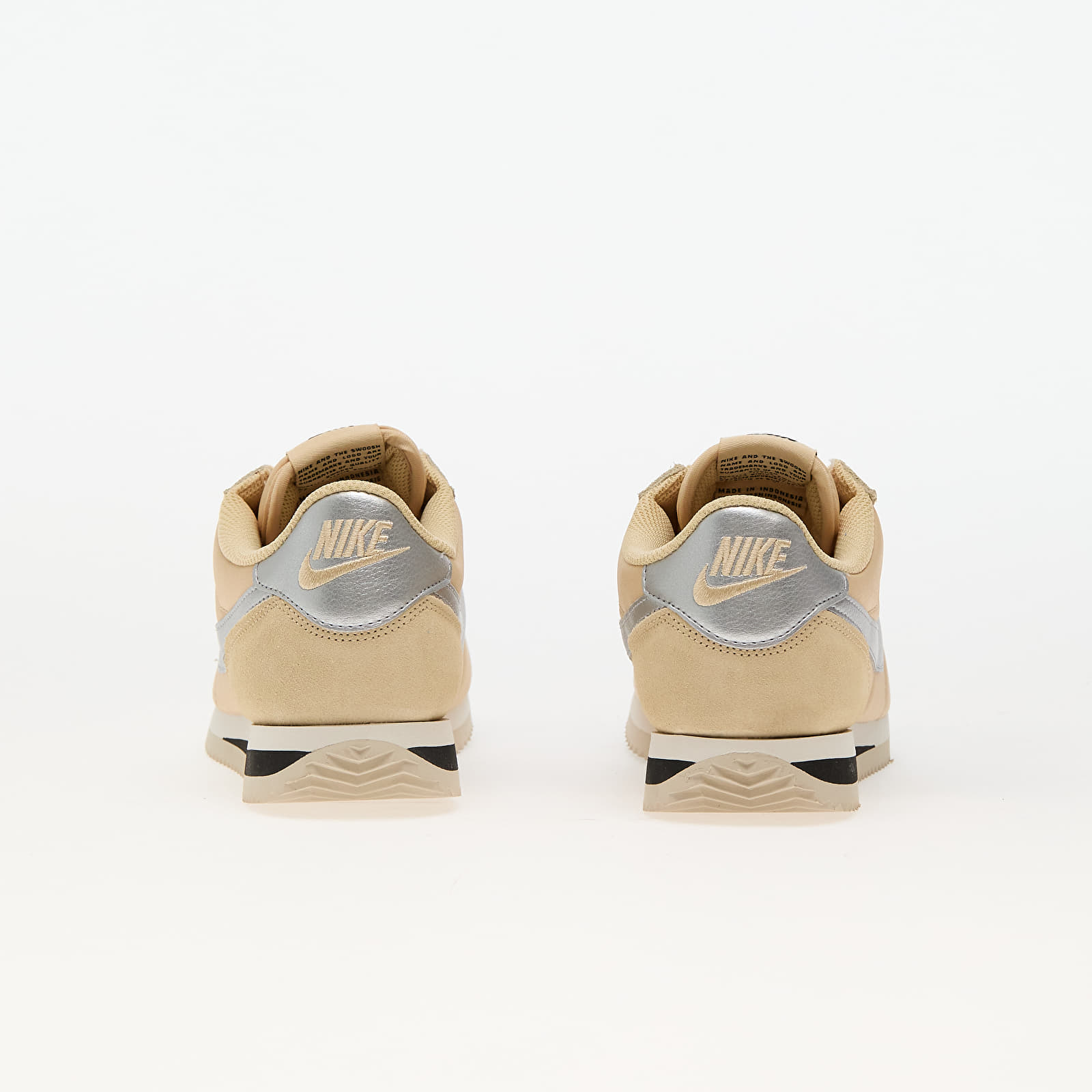 Women's shoes Nike W Cortez Txt Sesame/ Metallic Silver-Lt Orewood Brn