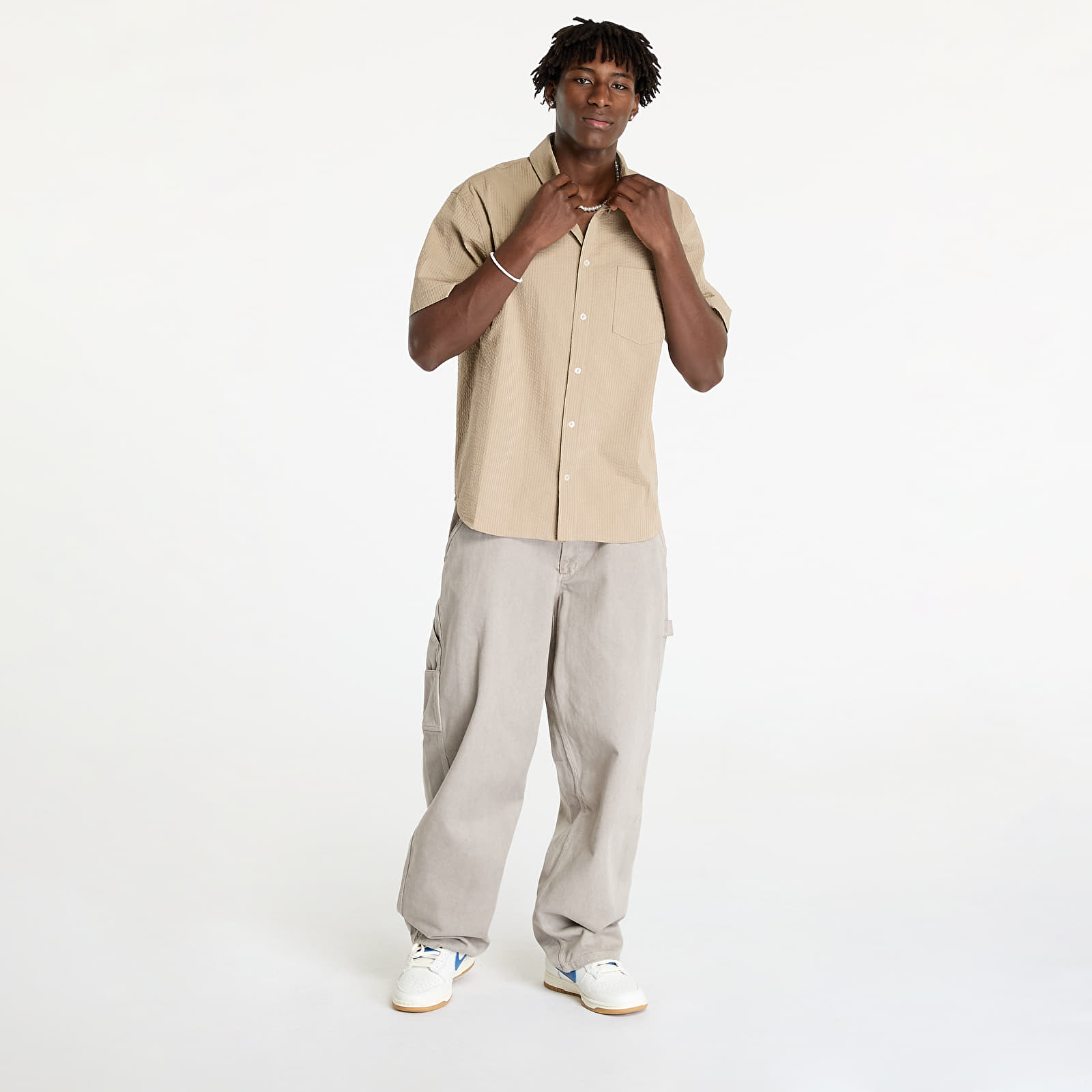 Košile Nike Life Men's Short-Sleeve Seersucker Button-Down Shirt Khaki/ Khaki
