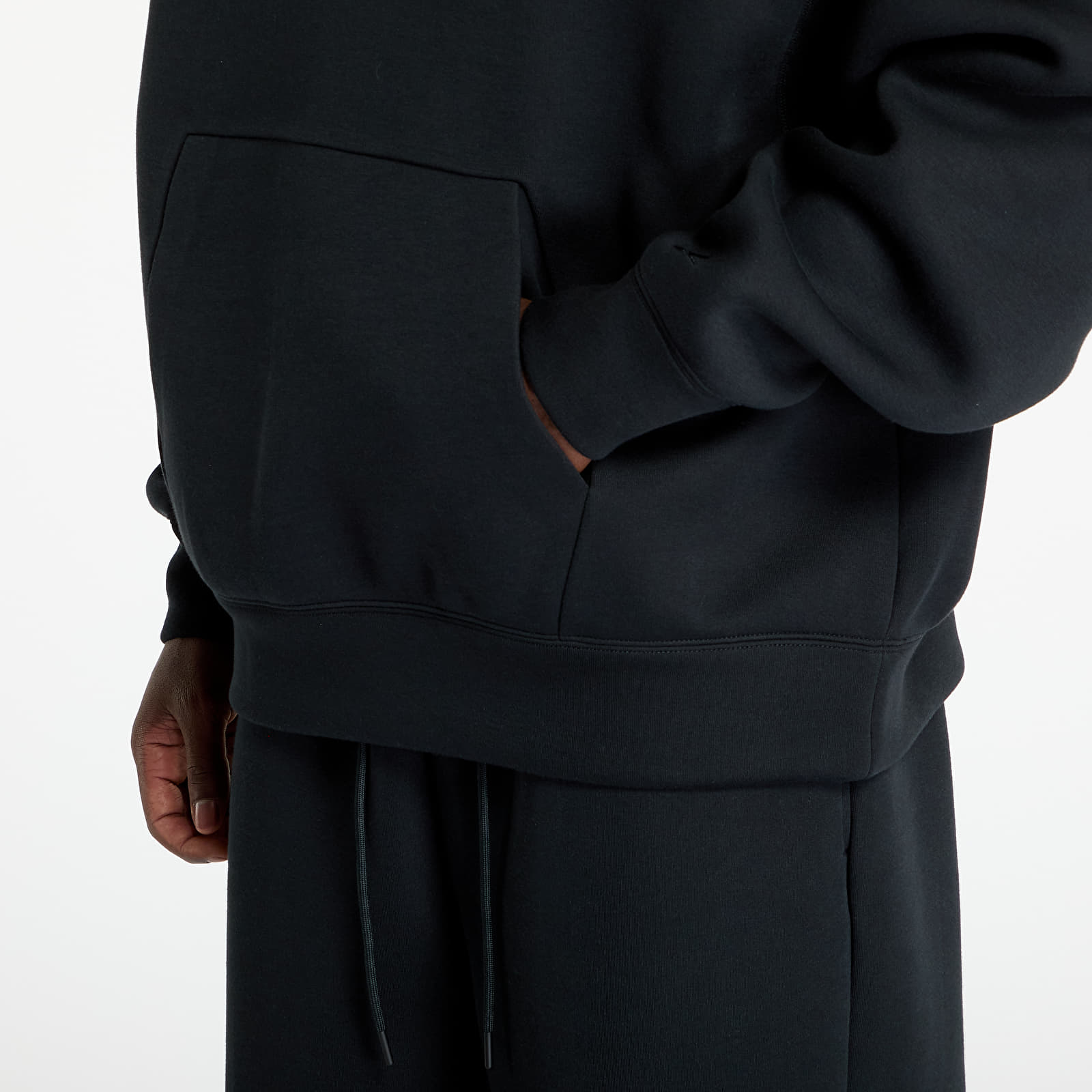 Sweatjacken und Sweatshirts Nike Tech Reimagined Men's Fleece Hoodie Black/ Black