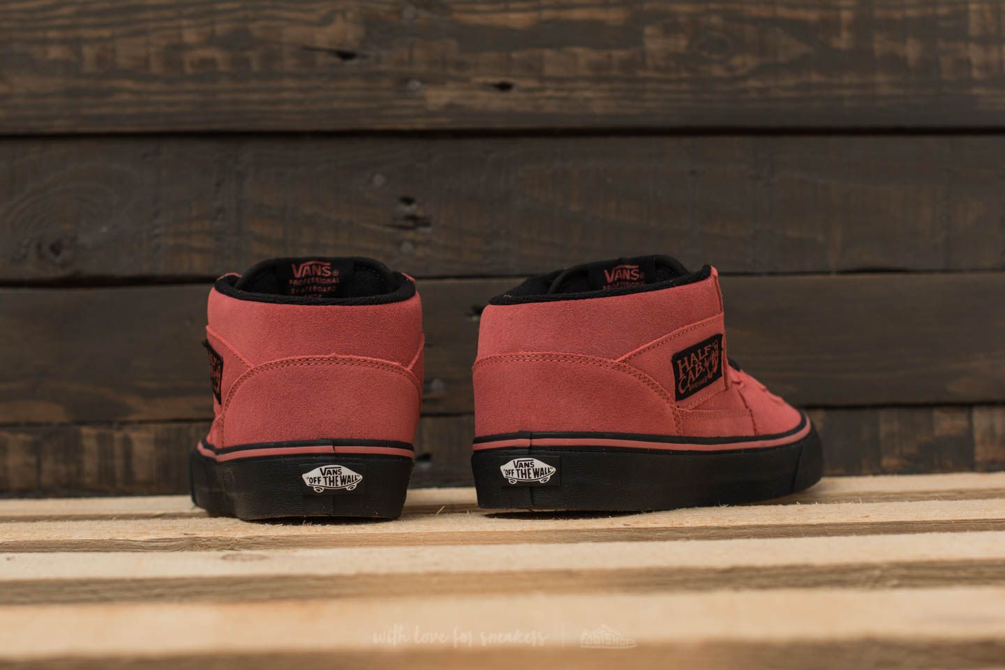 Men s shoes Vans Half Cab Suede Faded Rose Black Footshop