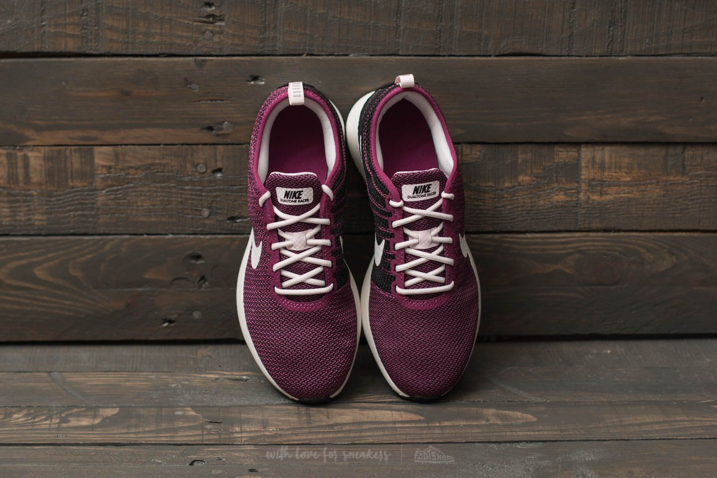 Women's shoes Nike Dualtone Racer (GS) Tea Berry/ Pearl Pink-Black