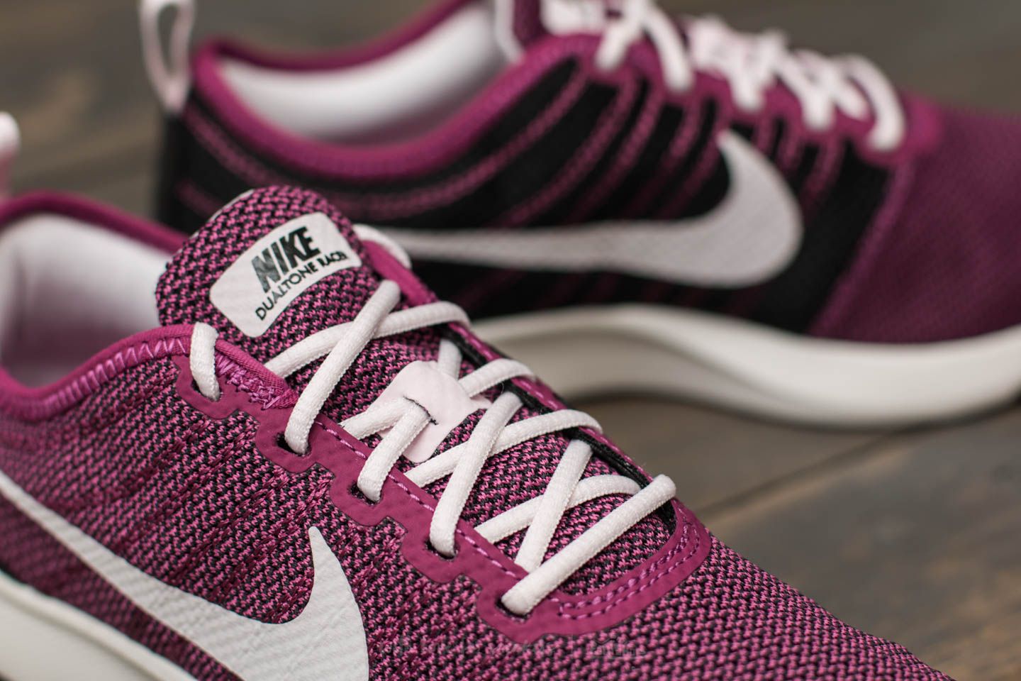 Women's shoes Nike Dualtone Racer (GS) Tea Berry/ Pearl Pink-Black