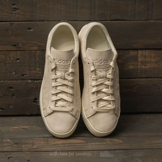 Adidas originals court vantage shop sneakers in off white