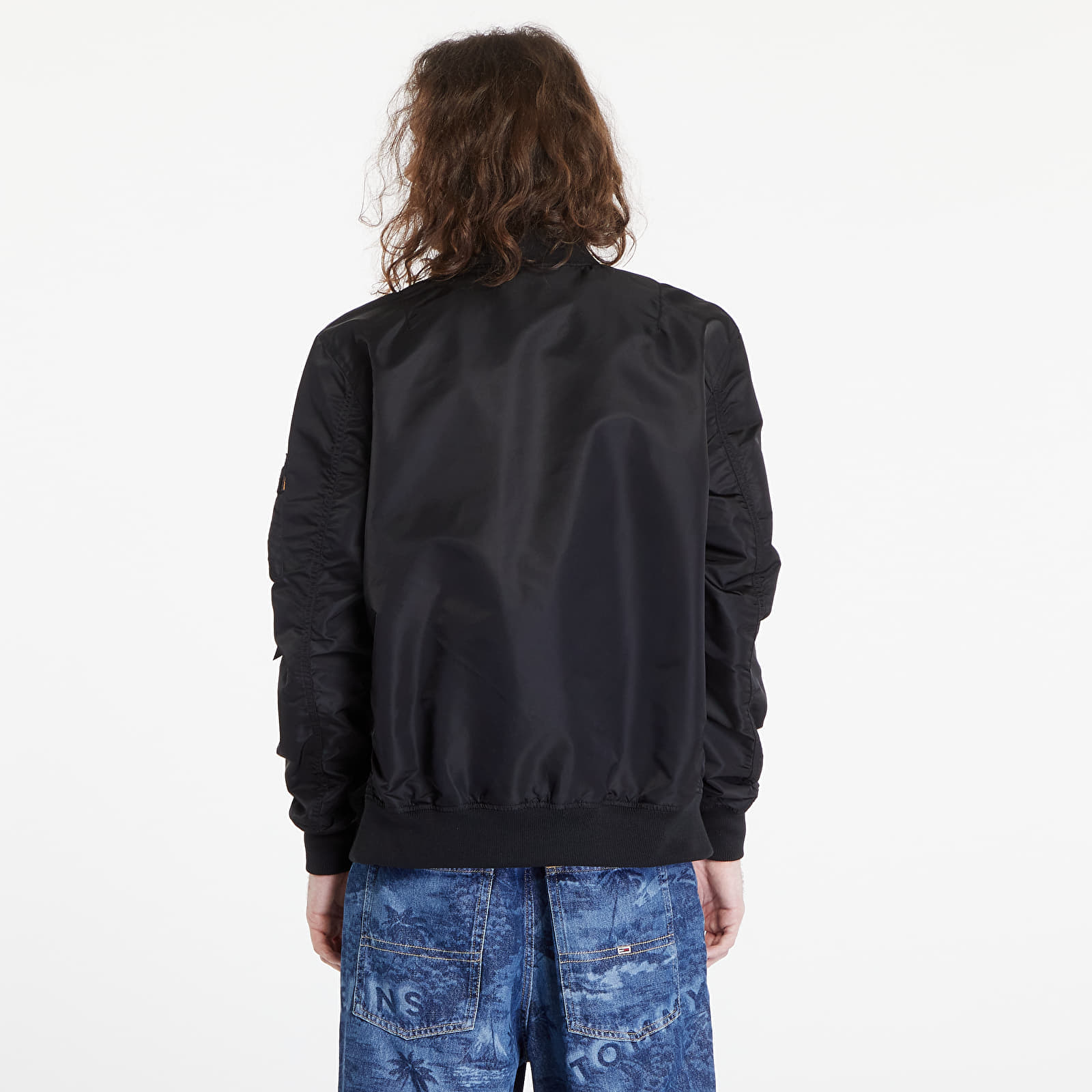 Herrenjacken Alpha Industries MA - 1 VF LW Black