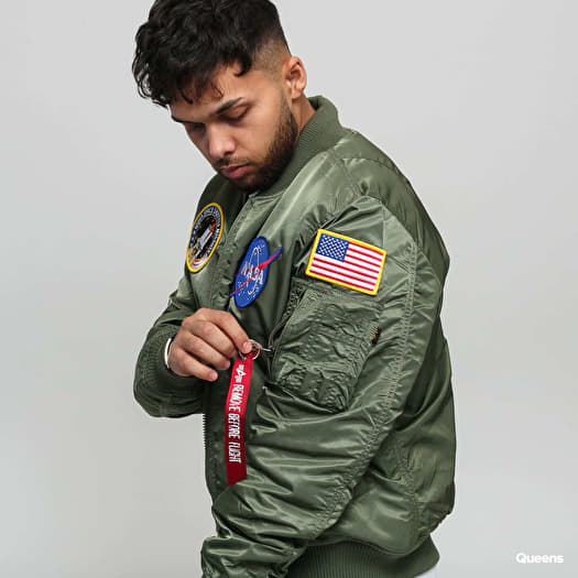 Men s jackets Alpha Industries MA 1 VF NASA Green Footshop