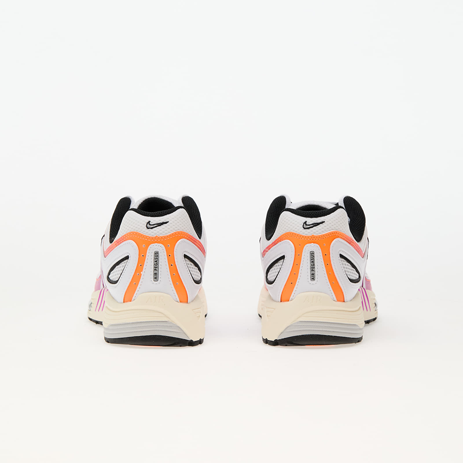 Pánske tenisky a topánky Nike Air Pegasus 2005 White/ Chrome-Total Orange-Hyper Violet