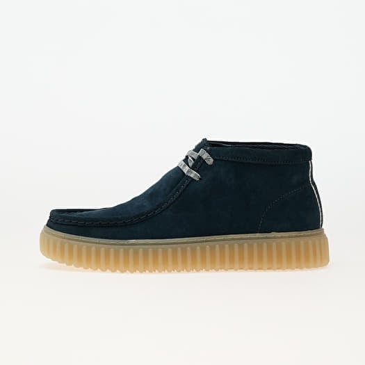 Clarks Torhill Hi Boots in Blue Suede