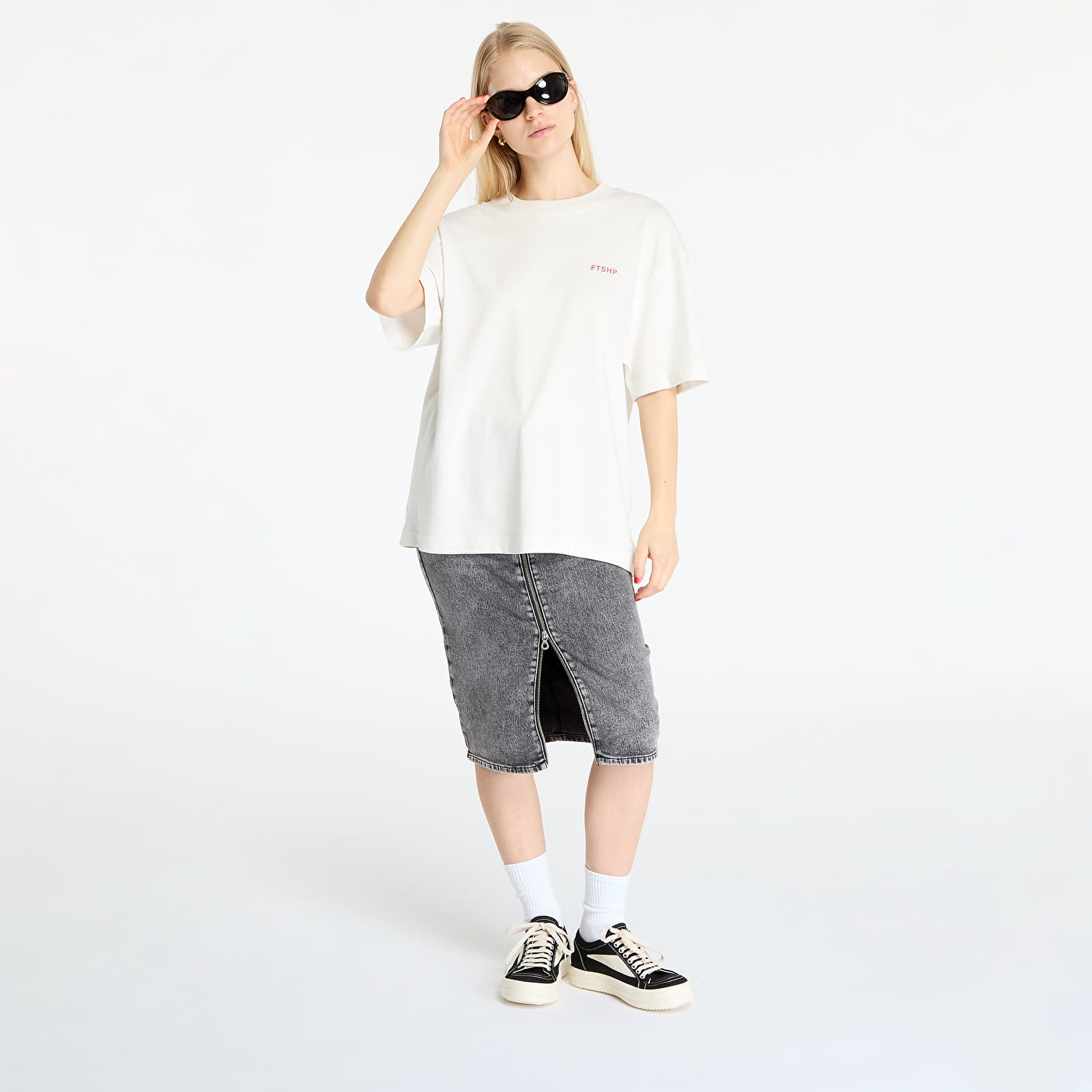 Tričká FTSHP Metal Glass Box T-Shirt UNISEX White