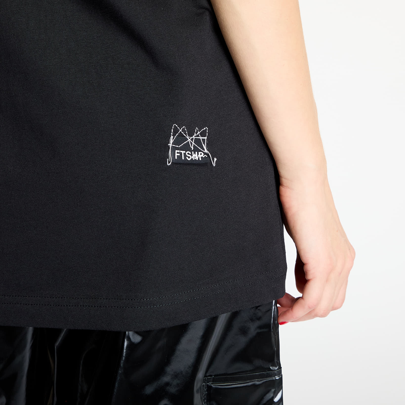 Magliette da uomo FTSHP Headless T-Shirt UNISEX Black