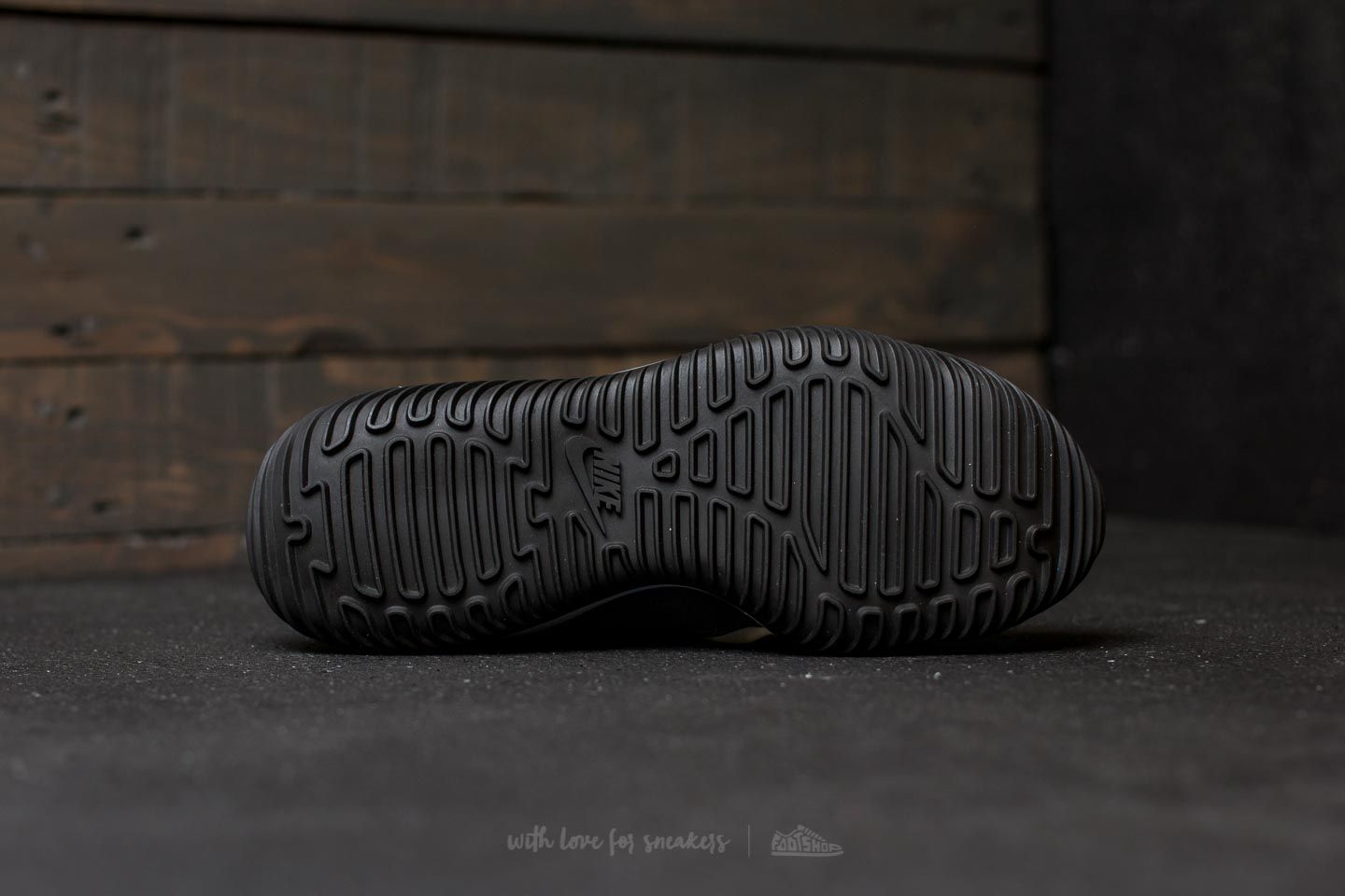 Skor för män Nike Komyuter SE Birch/ Black-Shadow Brown