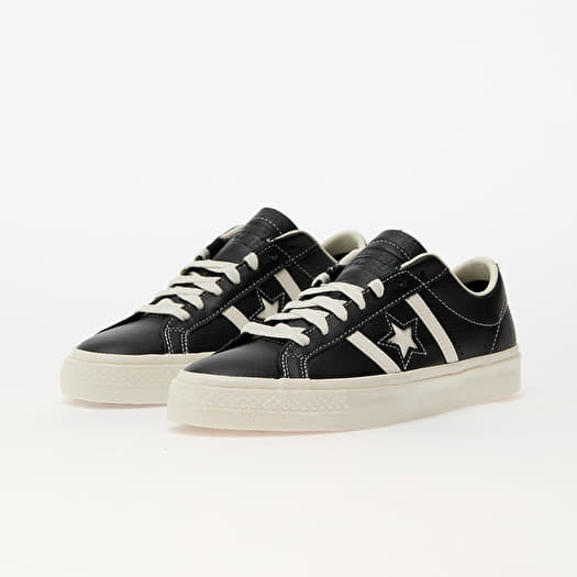 Converse cons leather top