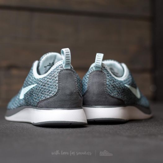 Nike dualtone racer se women's best sale