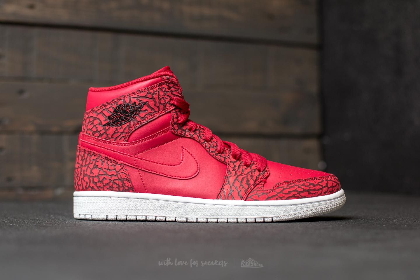 Herren Sneaker und Schuhe Air Jordan 1 Retro High Gym Red/ White-Team Red-White