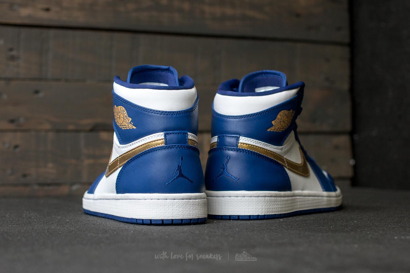 Air jordan 1 blue deals gold