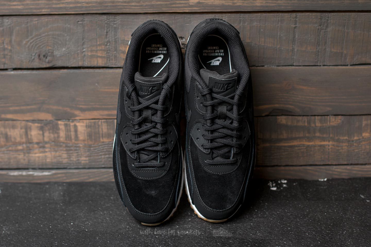 nike air max 1 black gum light