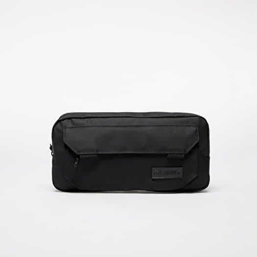 Taška Under Armour Triumph Crossbody Black/ Black/ Black