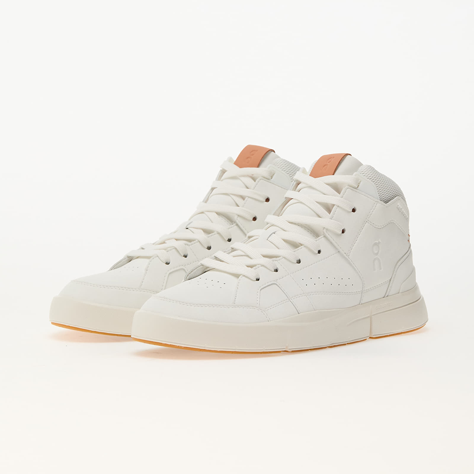Männer On M The Roger Clubhouse Mid White/ Sandstone