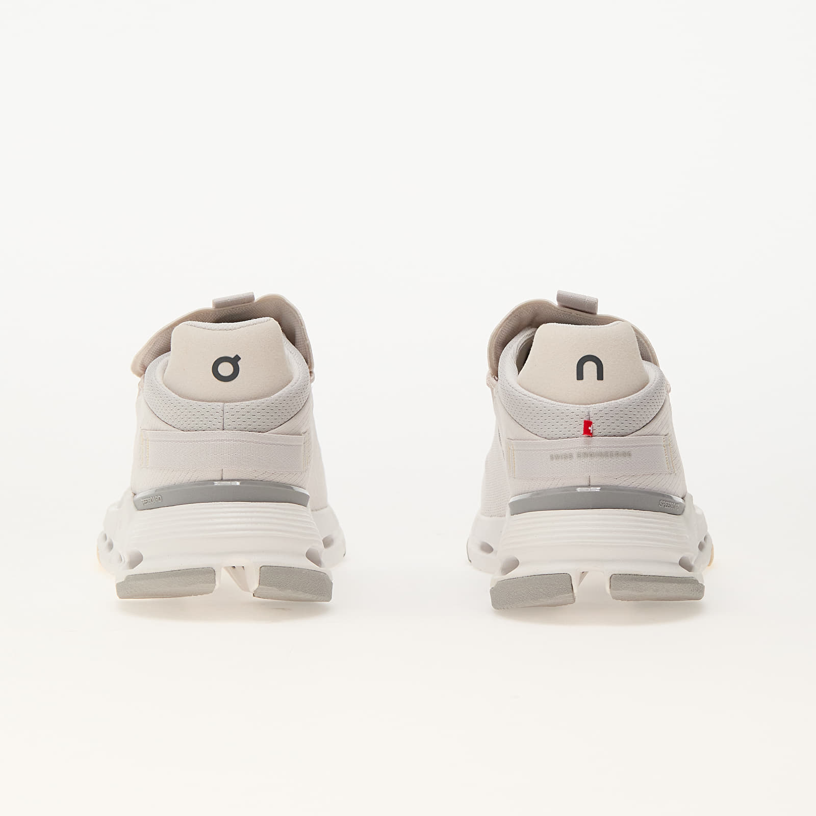 Women's shoes On W Cloudnova 2 Sand/ Fog