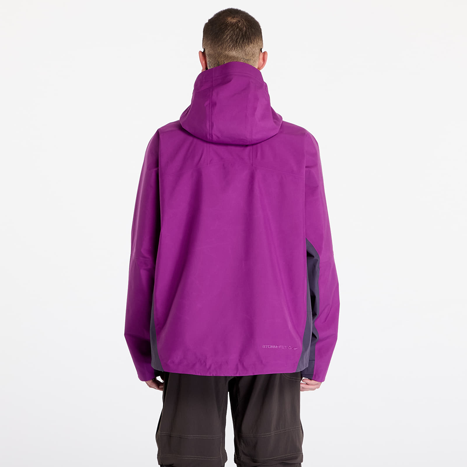 Geci Nike ACG "Misery Ridge" Storm-FIT ADV GORE-TEX Jacket UNISEX Bold Berry/ Dark Raisin/ Summit White