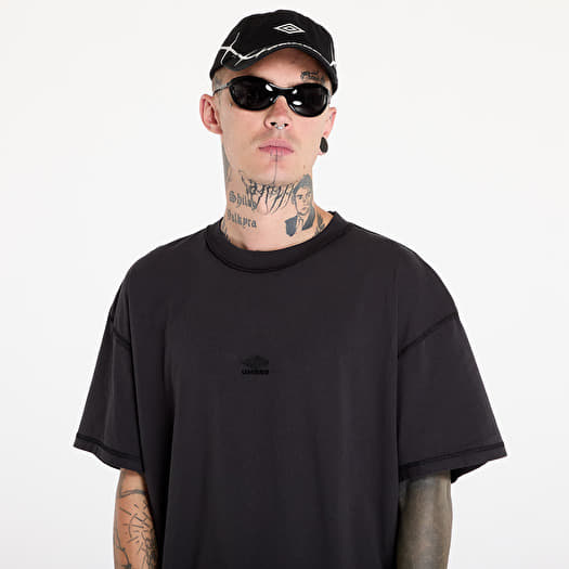 Magliette da uomo Umbro Logo T Shirt Inside Out Black Footshop