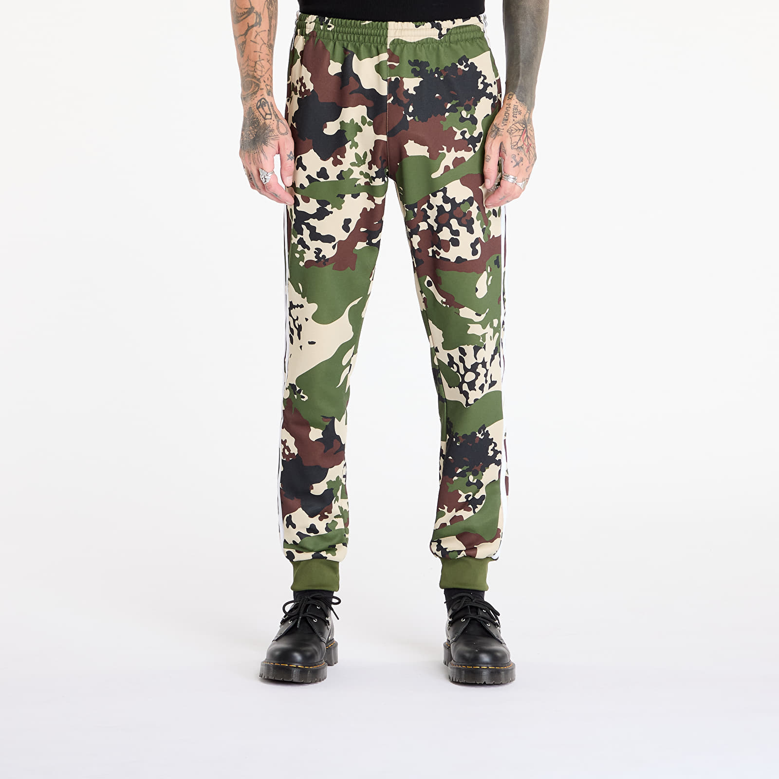 Tepláky adidas Camo Sstr Trackpants Wild Pine