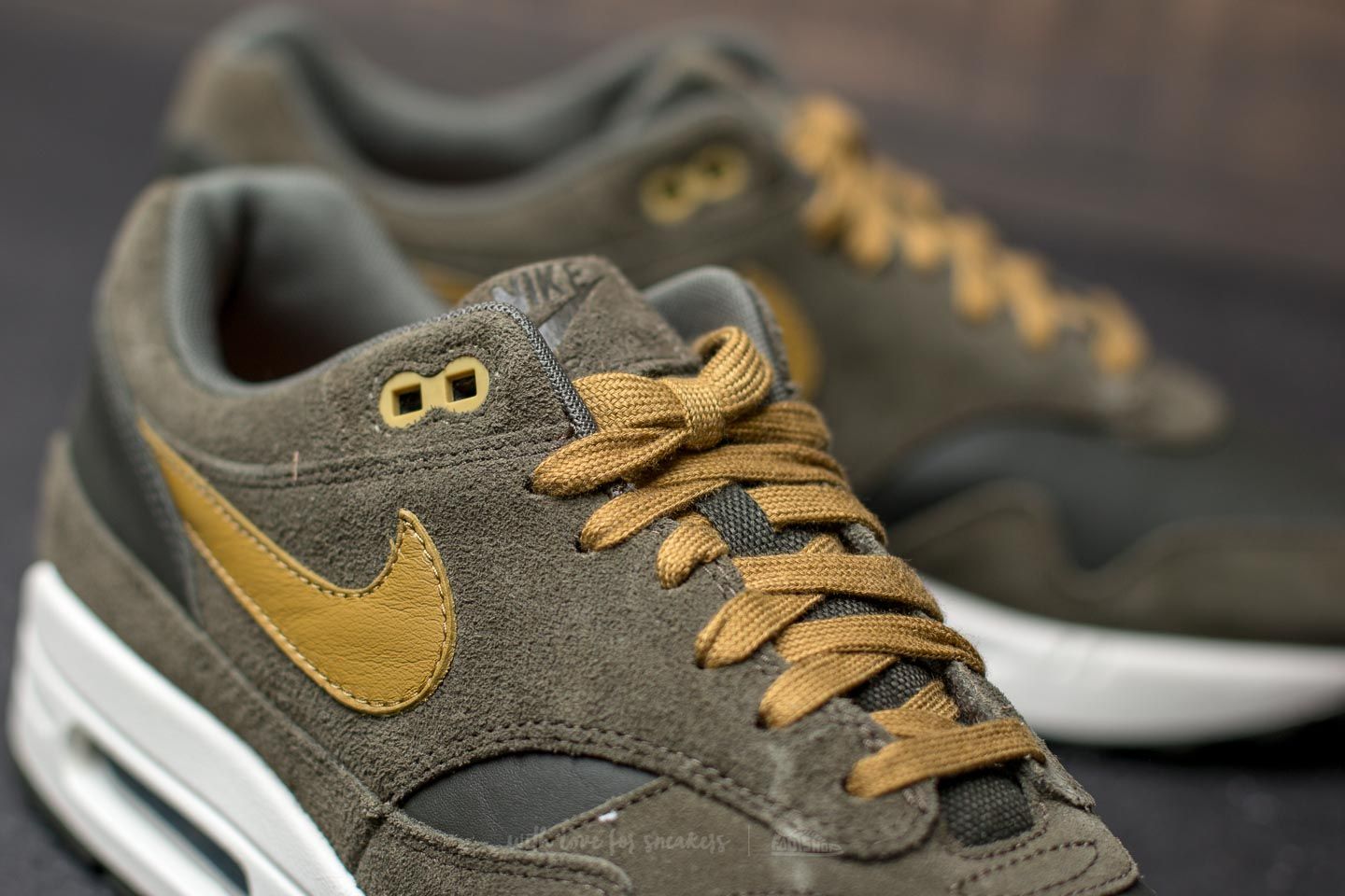Férfi cipők Nike Air Max 1 Premium Leather Sequoia/ Desert Moss