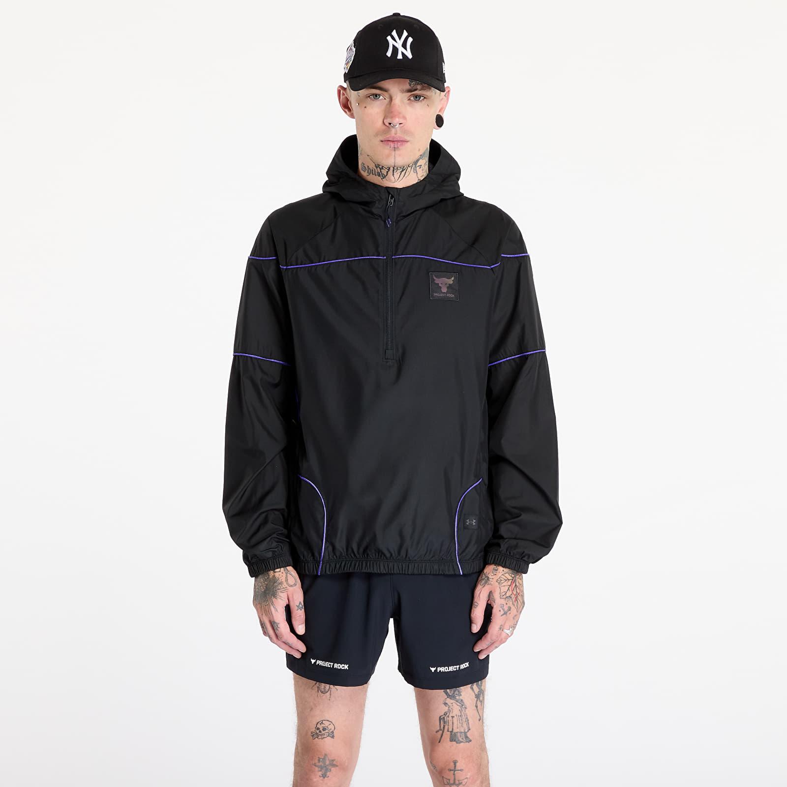 Übergangsjacken Under Armour Project Rock Anorak Jacket Black/ Pluto/ Black