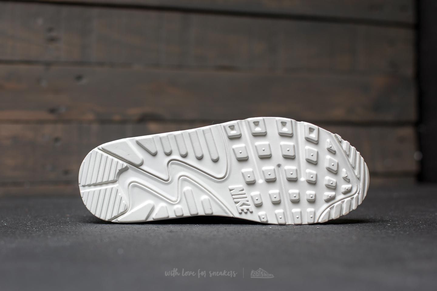 Naisten kengät Nike Wmns Air Max 90 Premium Metallic Field/ Metallic Field