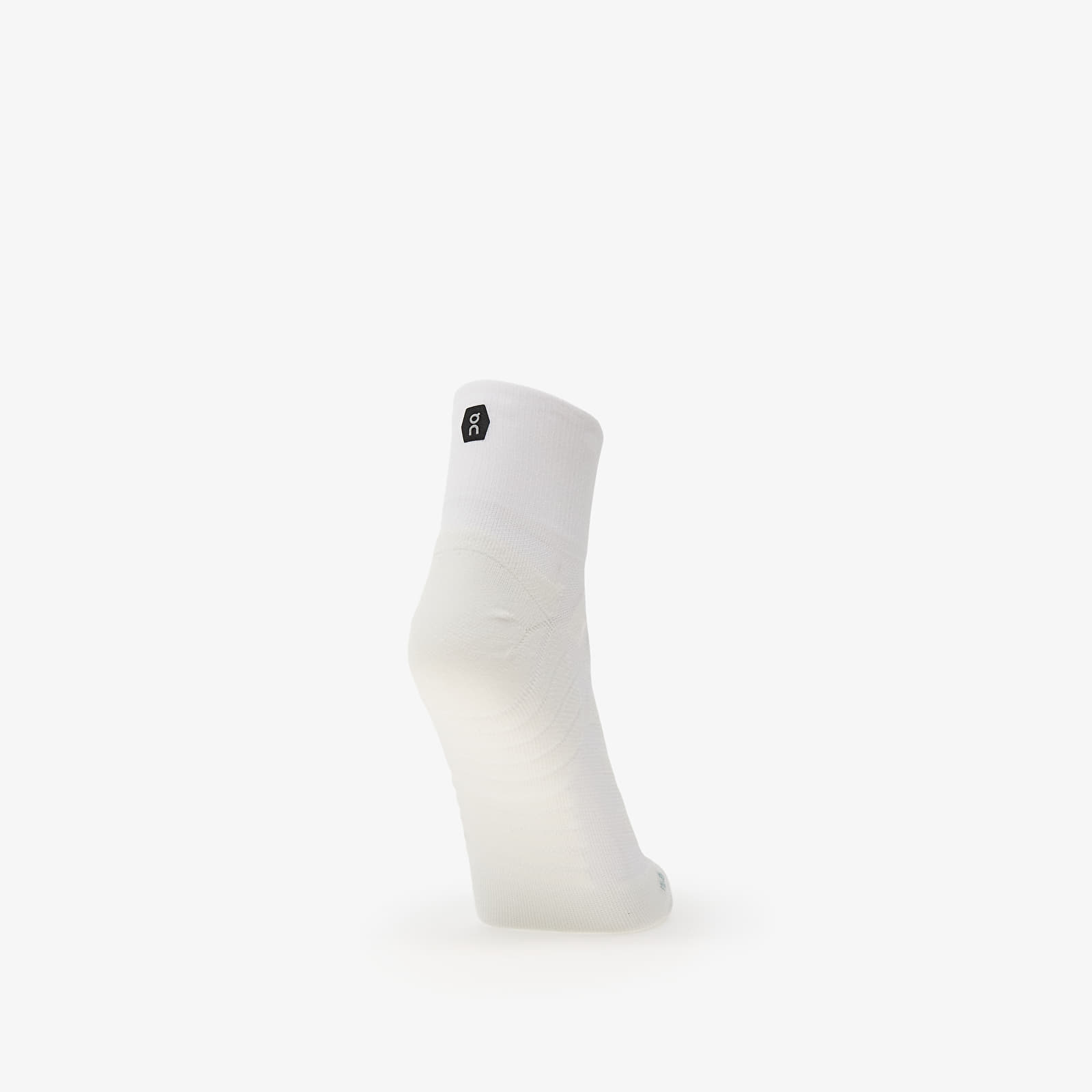 Socks On Performance Mid Socks White/ Ivory