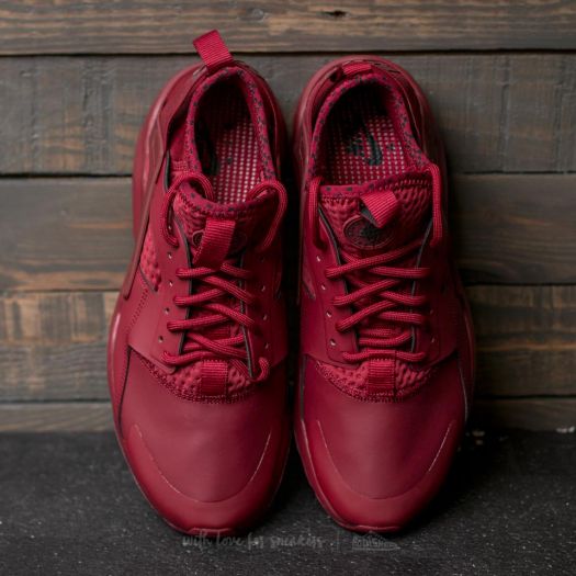 Nike air huarache clearance run ultra team red