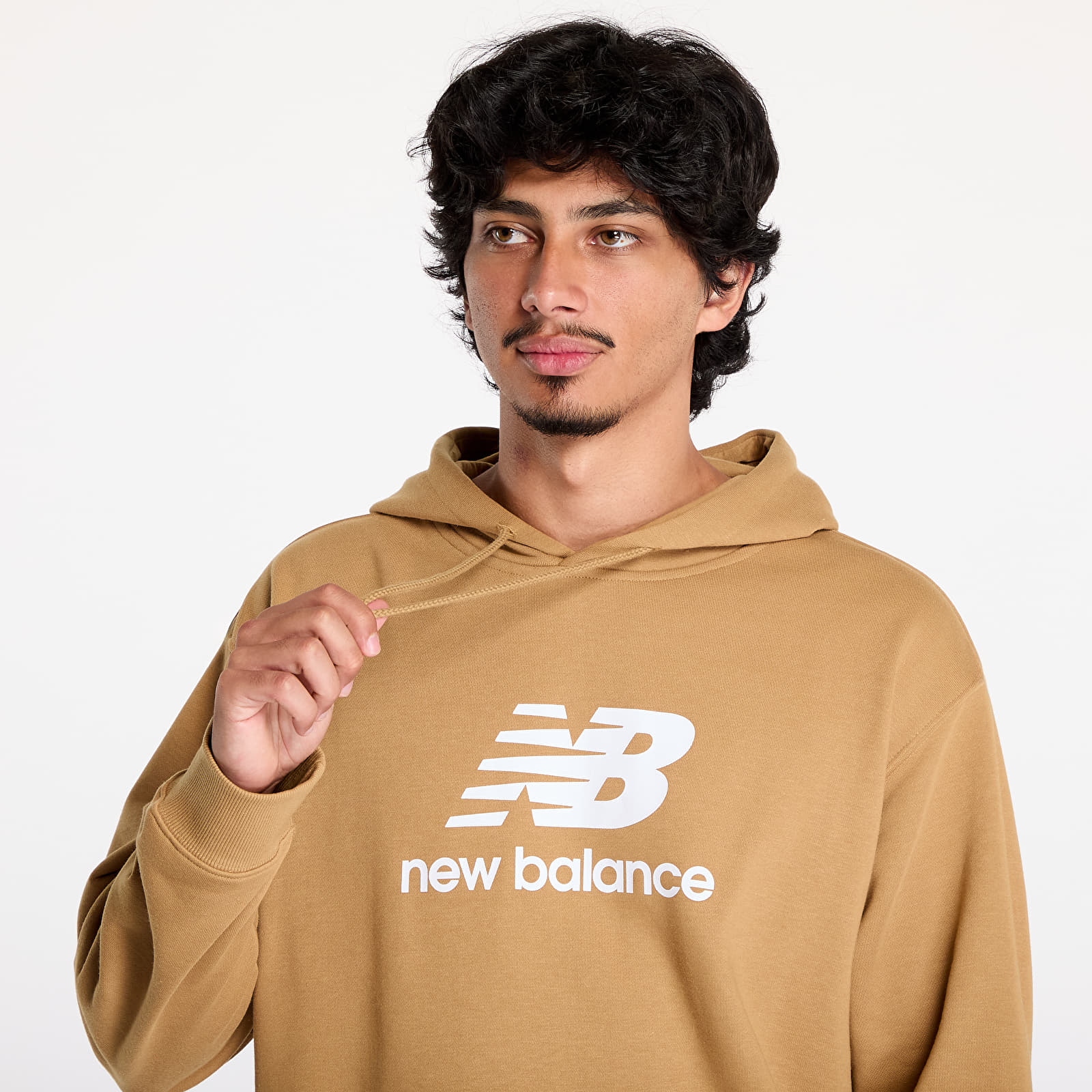 Pánské mikiny New Balance Sport Essentials French Terry Logo Hoodie Greatplains