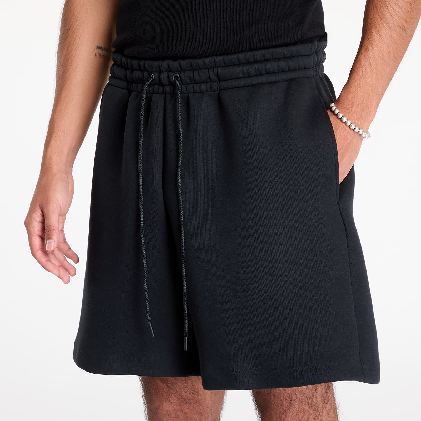 Pantaloni scurți Nike Tech Fleece Short Black/ Black - 1 | YEO