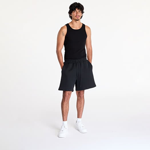 Nike tech fleece black shorts deals